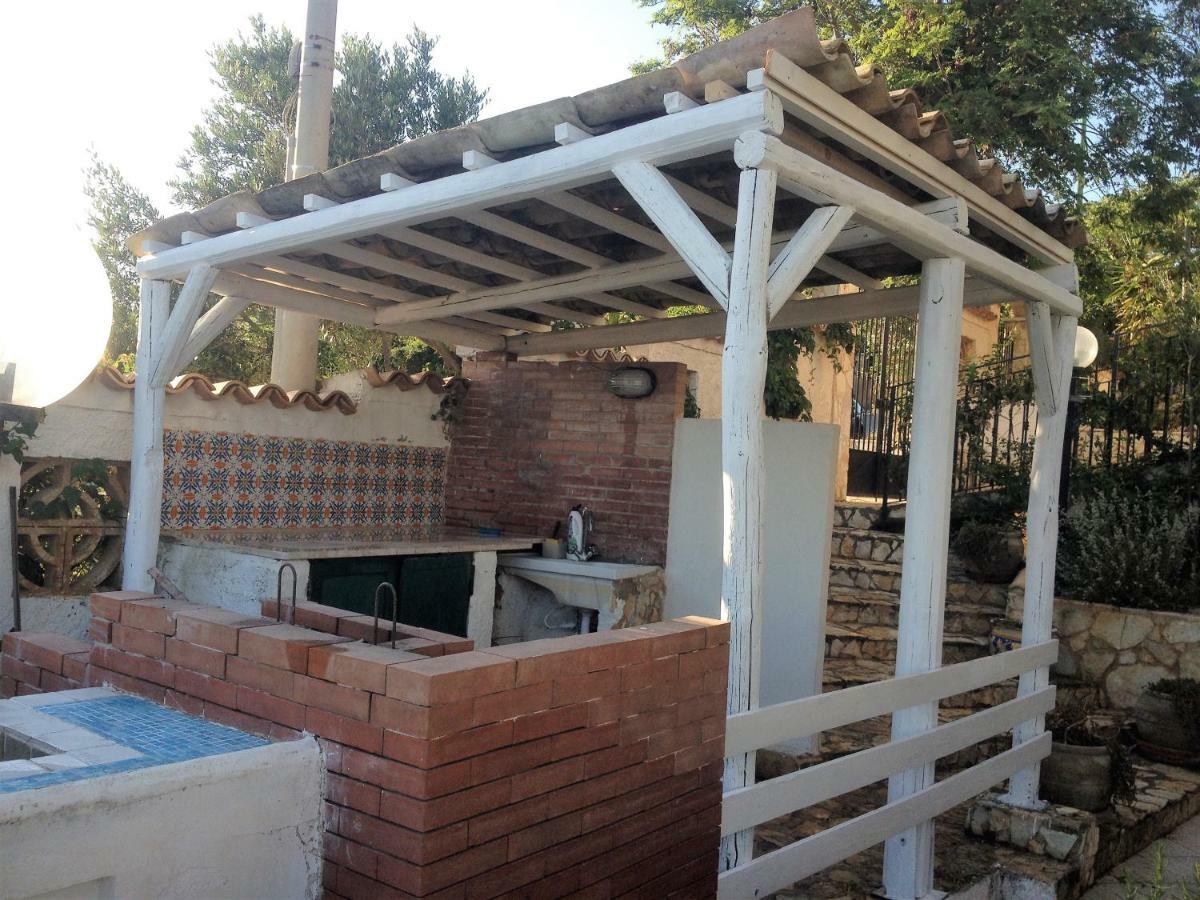 Villa Ceni - Appartamenti Con Camere, Cucina, Wc E Terrazza Sul Mare In Villa Con Piscina, Giardino E Parcheggio Marinella di Selinunte Kültér fotó